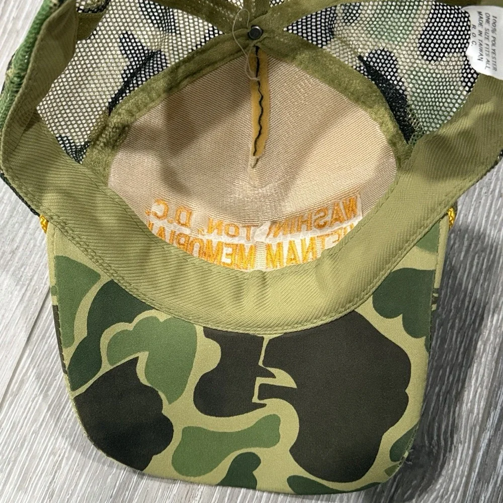 Vietnam Memorial Washington DC Snapback Trucker Hat‎ Cap Camo Gold